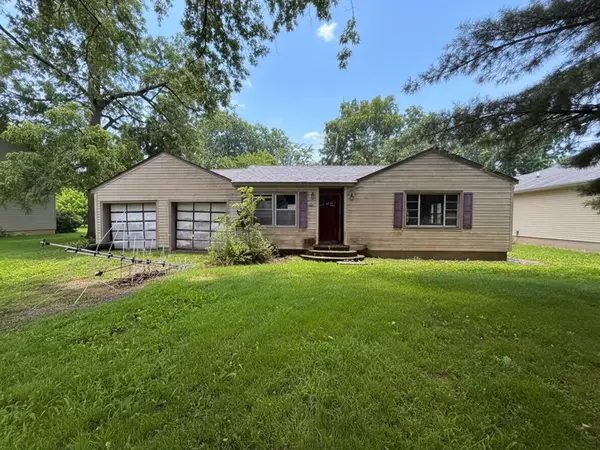 615 2nd Avenue, Marengo, IL 60152