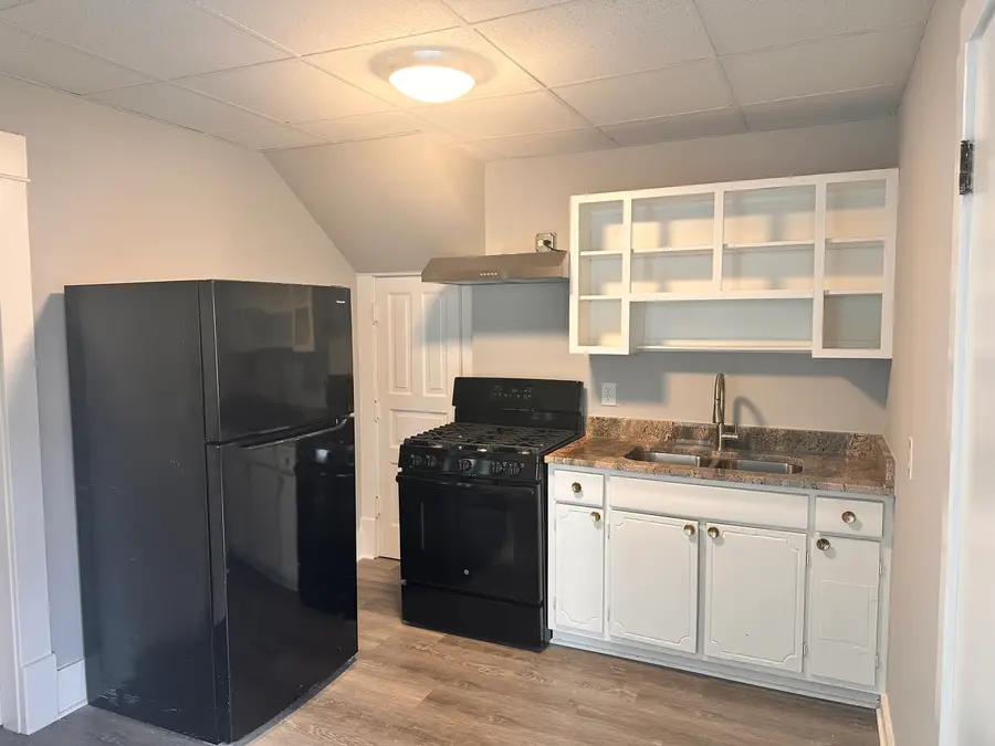 105 W Wilson Street, Streator, IL 61364 - #3