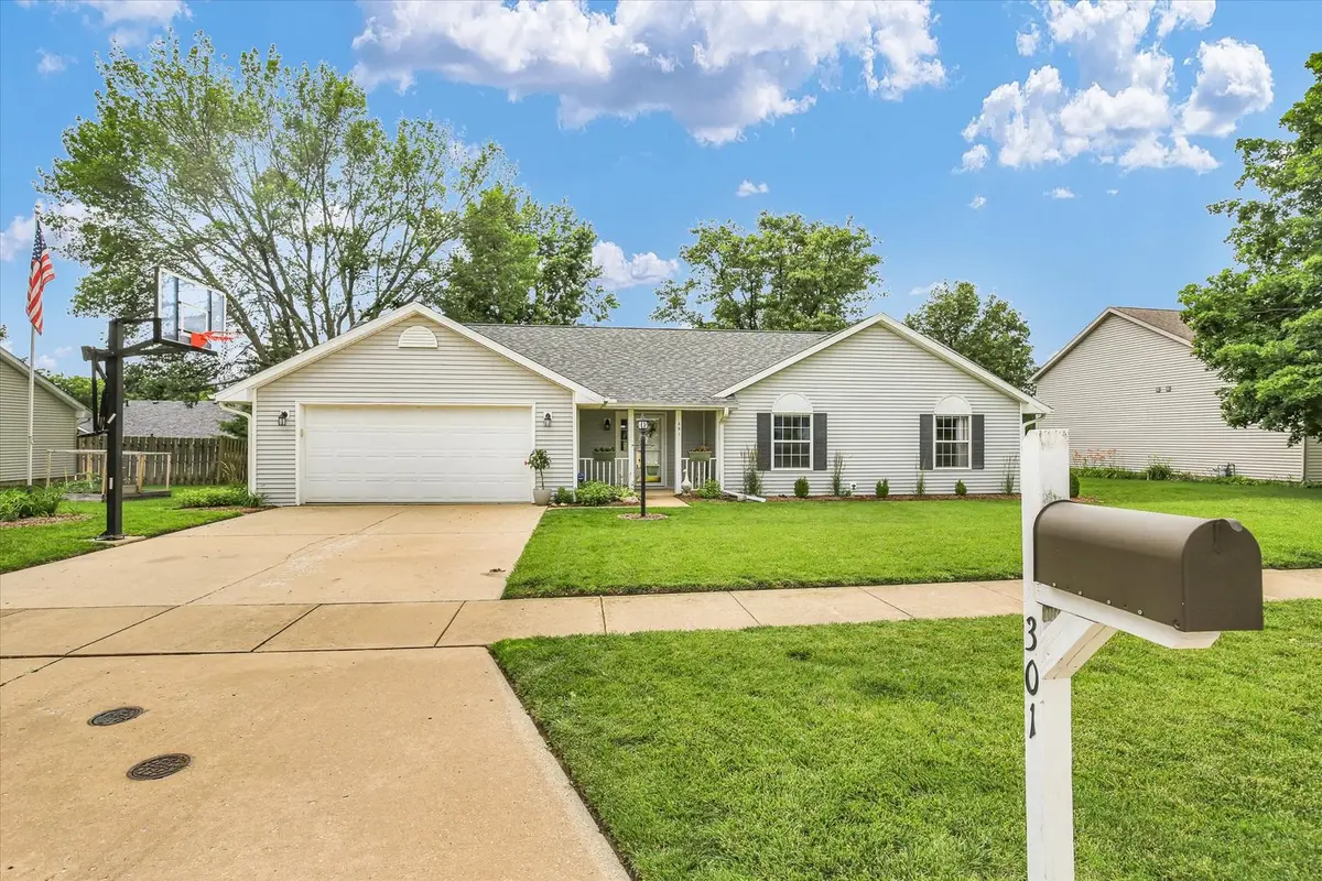 301 N Spruce Drive, Mahomet, IL 61853 - #1
