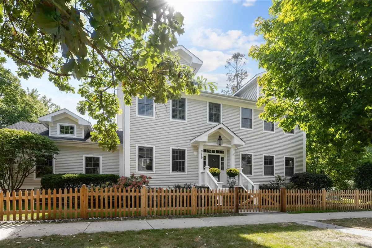 349 Gregory Avenue, Wilmette, IL 60091 - #1