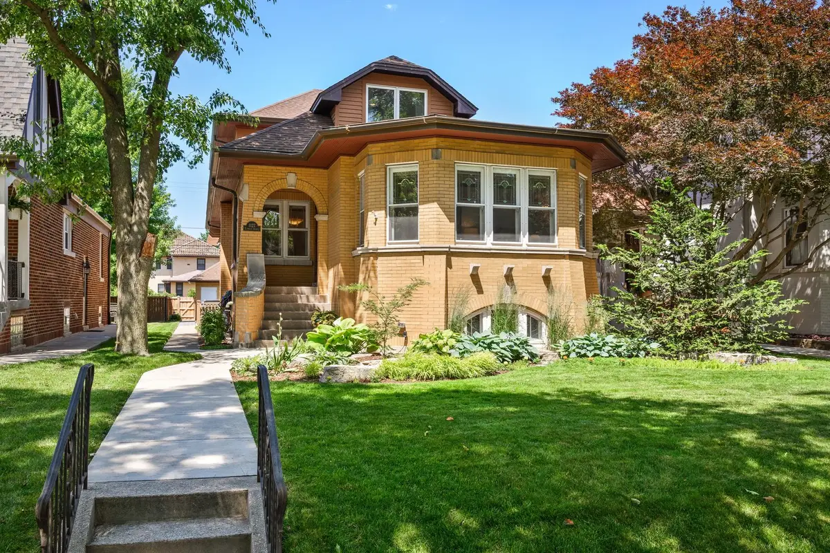 1127 N Elmwood Avenue, Oak Park, IL 60302 - #1
