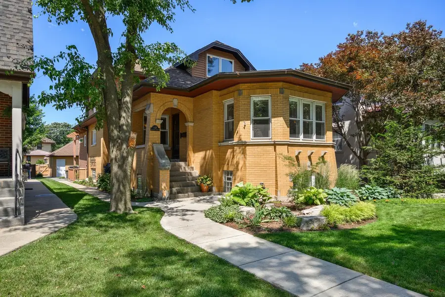 1127 N Elmwood Avenue, Oak Park, IL 60302 - #2