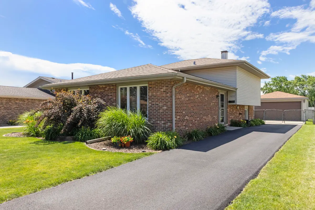3835 W 121st Place, Alsip, IL 60803 - #1