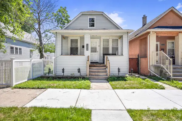 13219 S Houston Avenue, Chicago, IL 60633