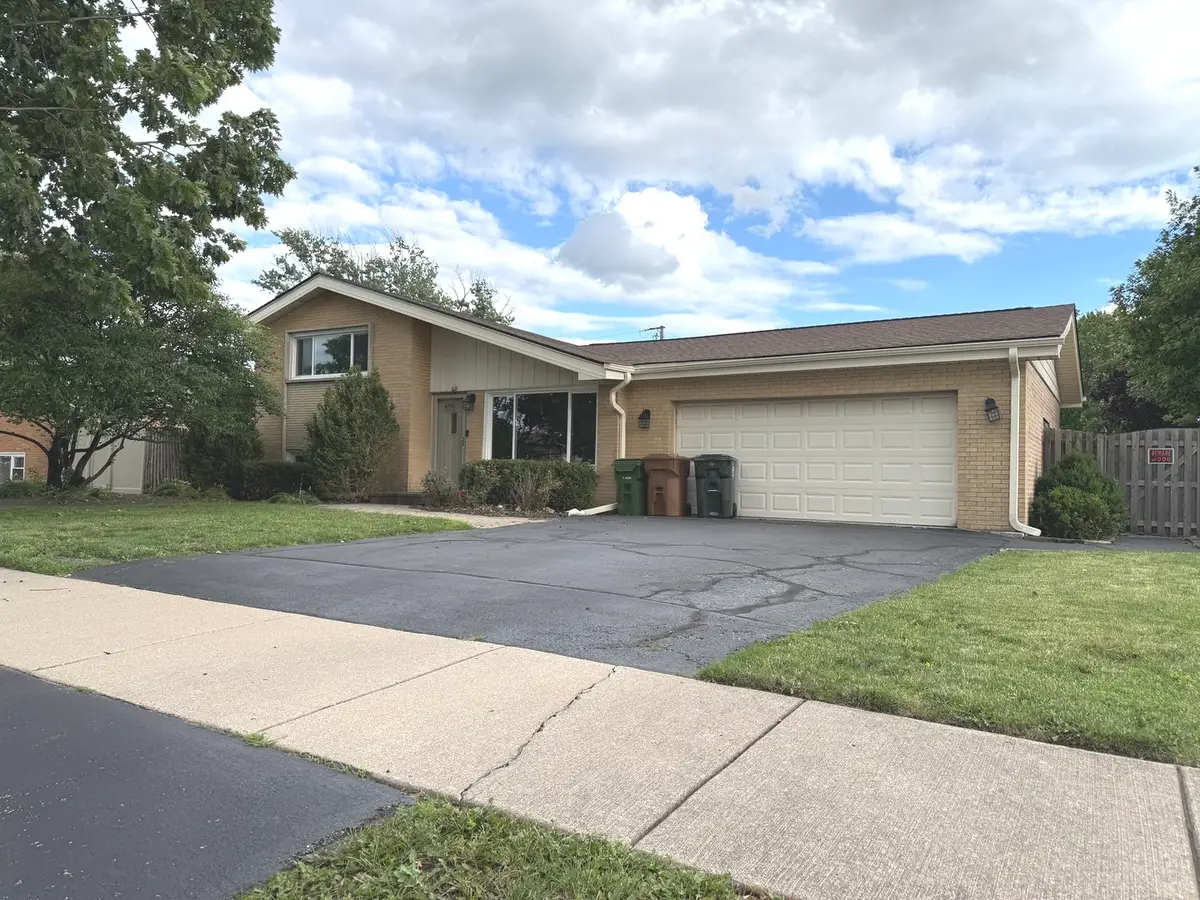 6259 W 91st Place, Oak Lawn, IL 60453 - #1