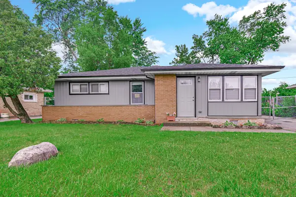 16158 Plymouth Drive, Markham, IL 60428