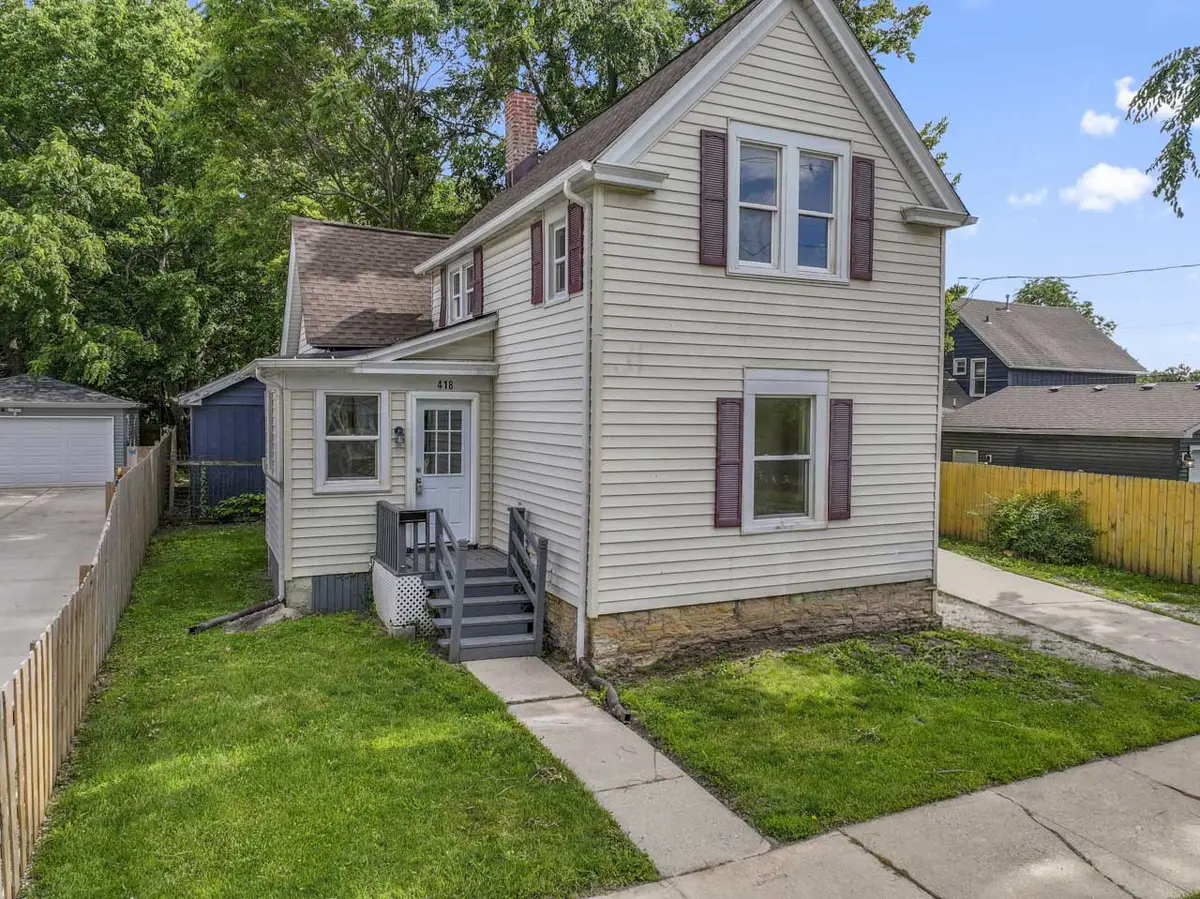 418 W Illinois Avenue, Aurora, IL 60506 - #1