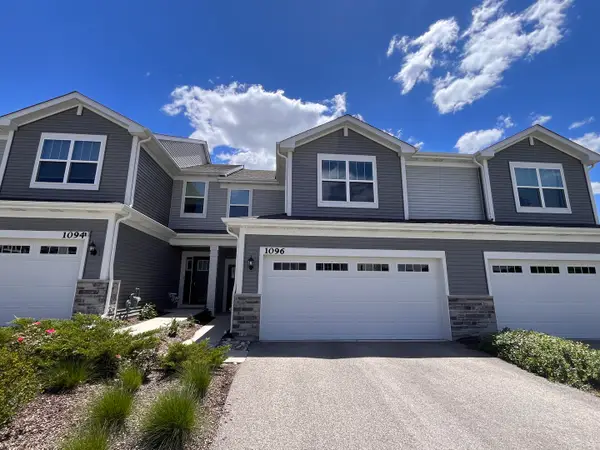 1096 Moraine Drive, South Elgin, IL 60177