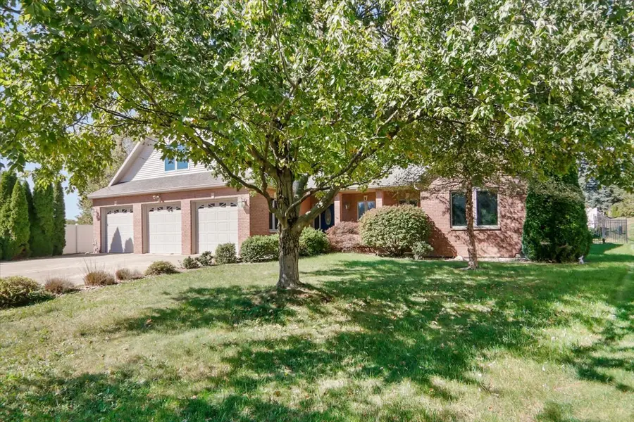 3002 Neaves Drive, Bloomington, IL 61704 - #2