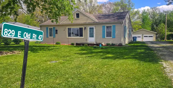 829 Old Route 47 Road, Monticello, IL 61856