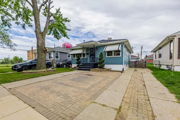279 Paxton Avenue, Calumet City, IL 60409