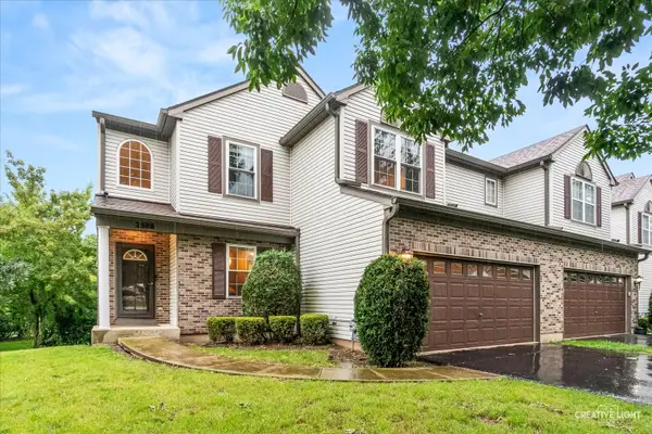 2588 Heritage Court, Geneva, IL 60134