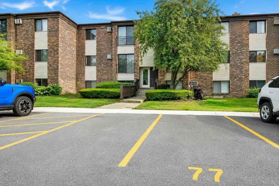 156 Dunteman Drive #301, Glendale Heights, IL 60139 - #3