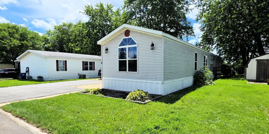 8 Berry Lane, Bourbonnais, IL 60914 - #2
