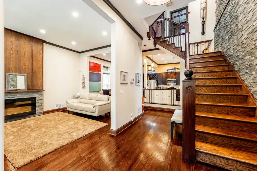 4126 S Lake Park Avenue, Chicago, IL 60653 - #3