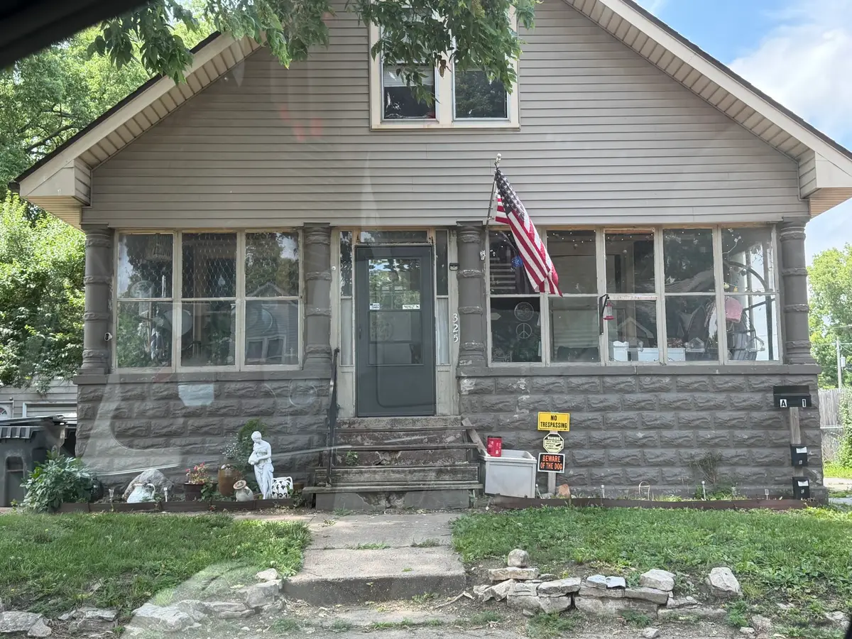 325 S Capitol Street, Pekin, IL 61554 - #1