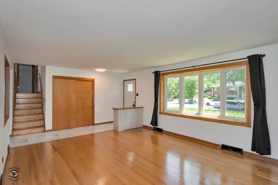 619 Kungs Way, Joliet, IL 60435 - #2