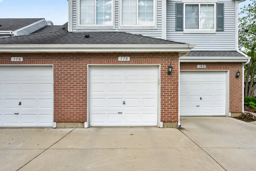 178 Cripple Creek Court #1, Schaumburg, IL 60194 - #2