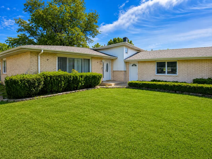 5042 157th Street, Oak Forest, IL 60452 - #2