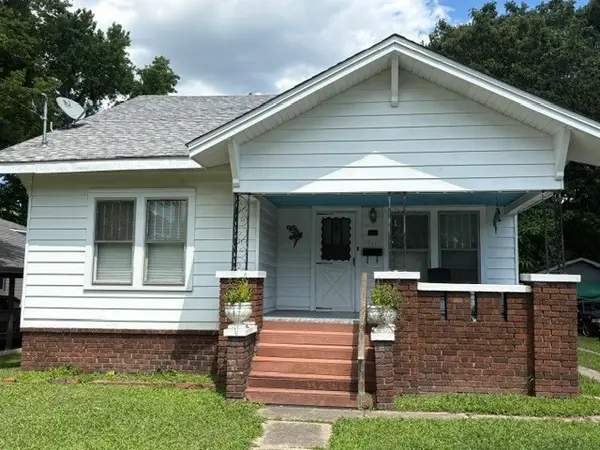 808 N 11th Street, Murphysboro, IL 62966