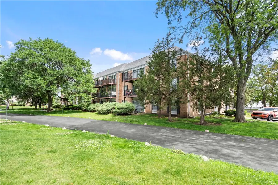 5300 Carriageway Drive #208, Rolling Meadows, IL 60008 - #3