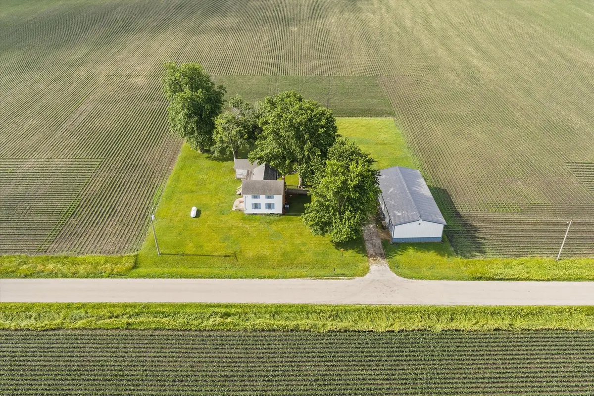 754 N 14th Road, Streator, IL 61364 - #1