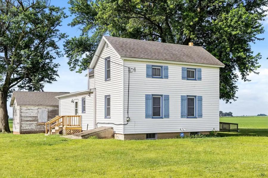 754 N 14th Road, Streator, IL 61364 - #2