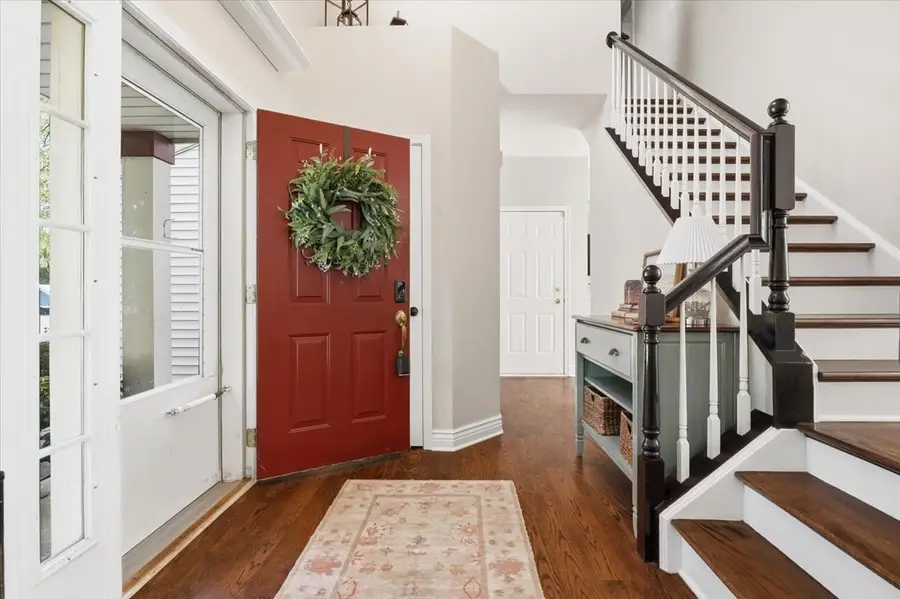 2850 Farmington Drive, Lindenhurst, IL 60046 - #2