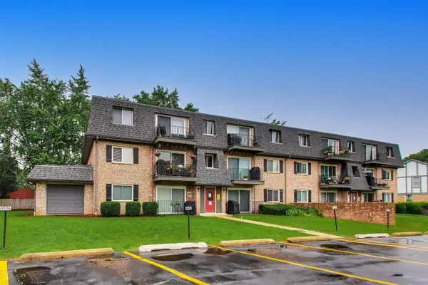 900 S Plum Grove Road #216, Palatine, IL 60067