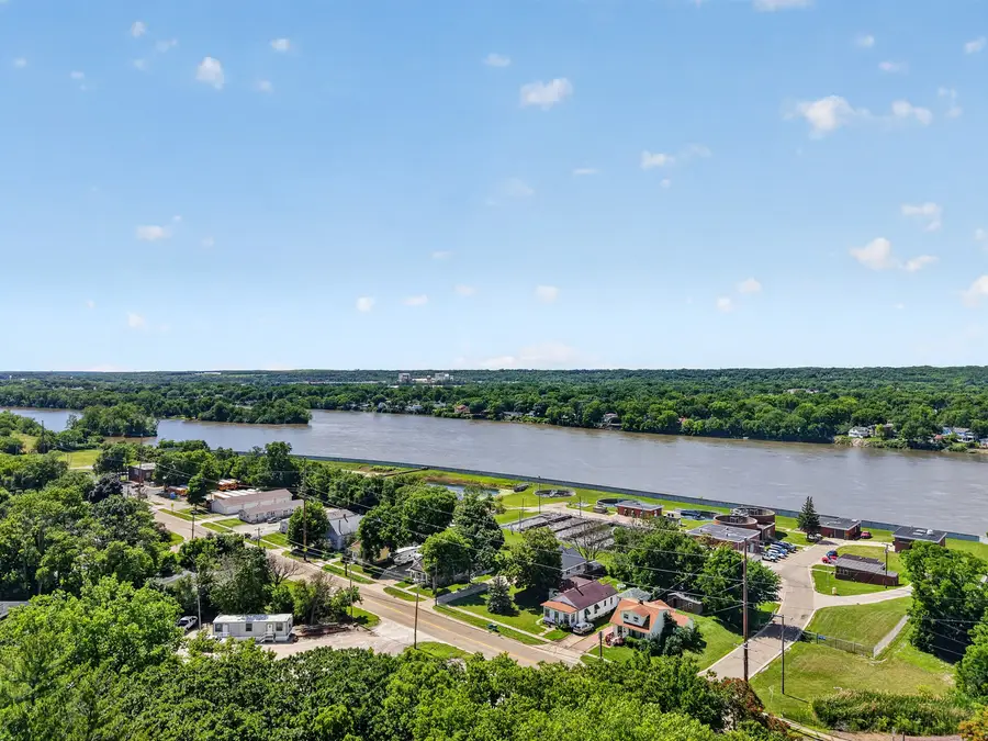 300 Adams Street, Ottawa, IL 61350 - #3