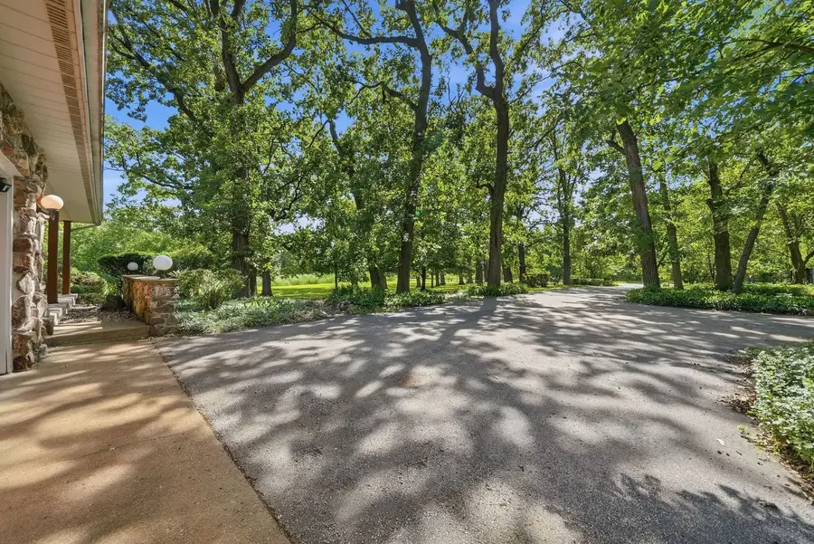 19631 NW Frontage Road, Shorewood, IL 60404 - #3