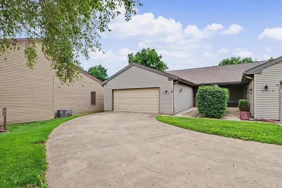 1806 Glenwood Oaks Court #A, Urbana, IL 61801 - #2
