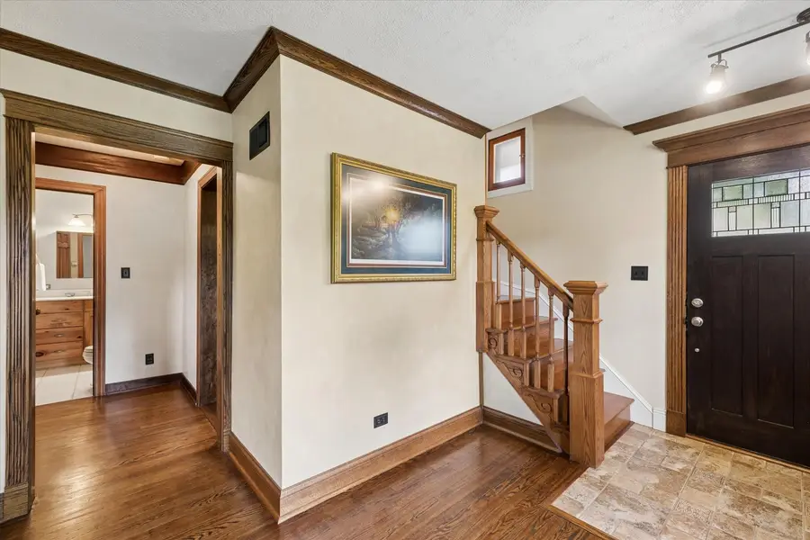 207 N Main Street, Mount Prospect, IL 60056 - #3