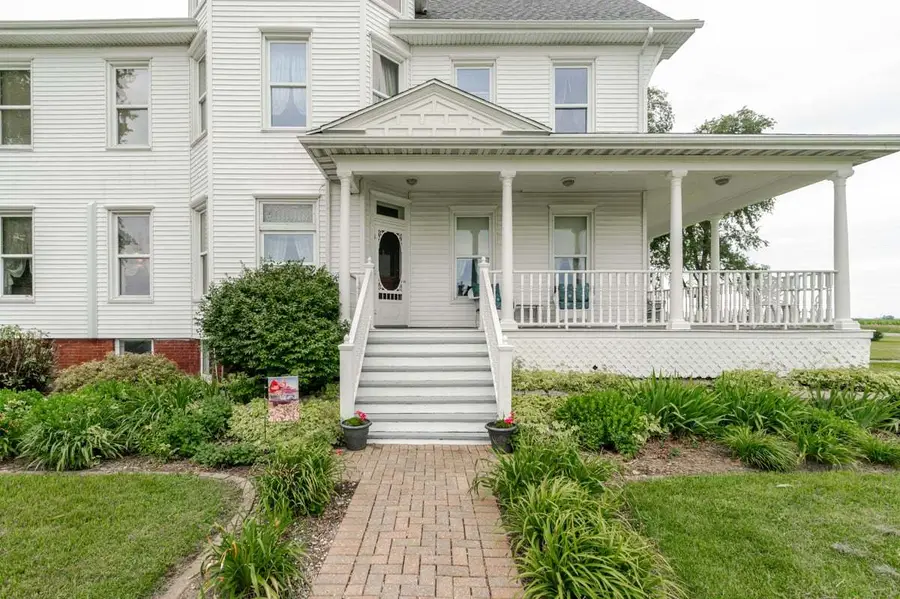 27231 E 3000 North Road, Chenoa, IL 61726 - #2