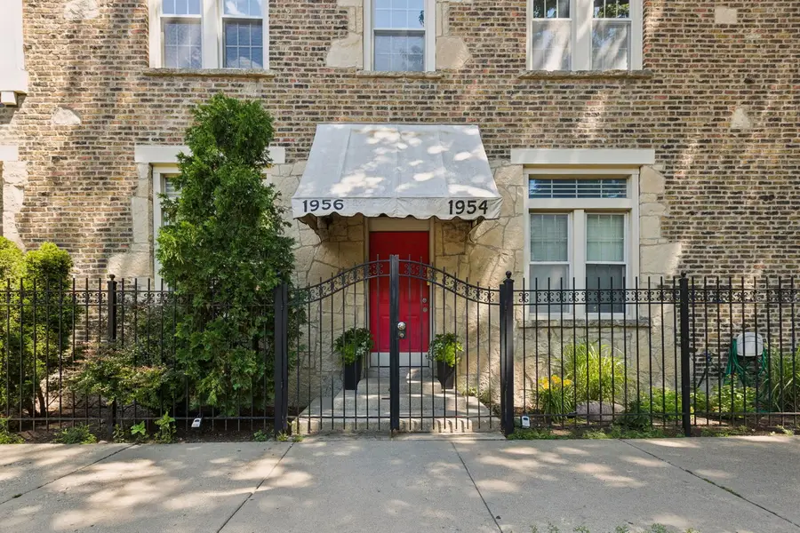 1956 W Melrose Street #202, Chicago, IL 60657 - #2