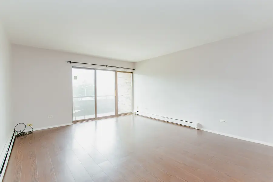 1926 Prairie Square #225, Schaumburg, IL 60173 - #3