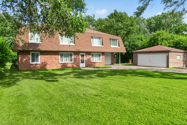 725 7th Avenue, Addison, IL 60101
