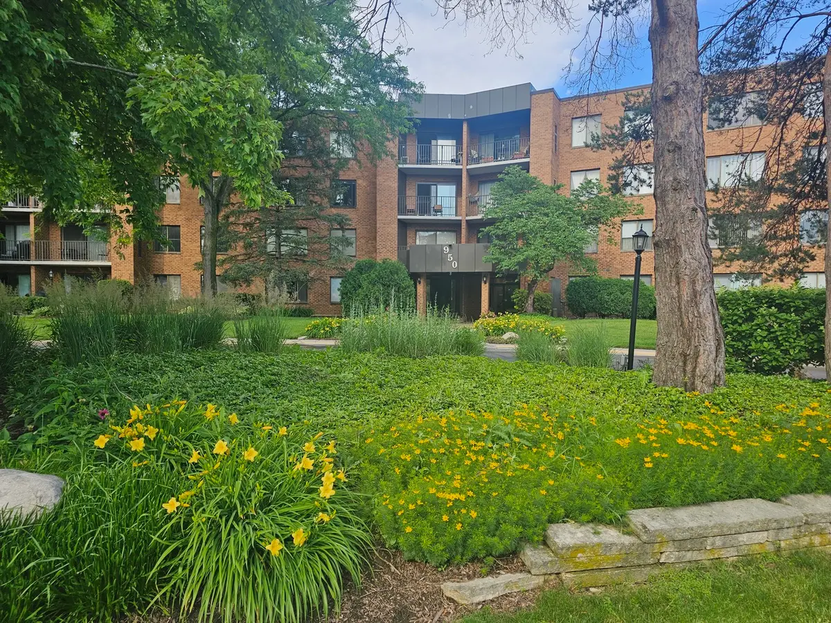 950 E Wilmette Road #401, Palatine, IL 60074 - #1