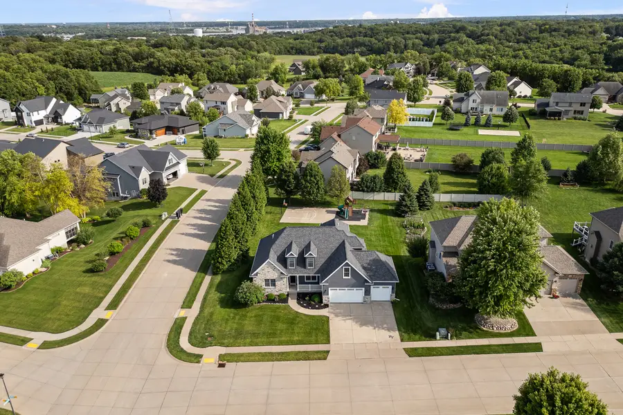 5089 Wyndham Court, Bettendorf, IA 52722 - #3