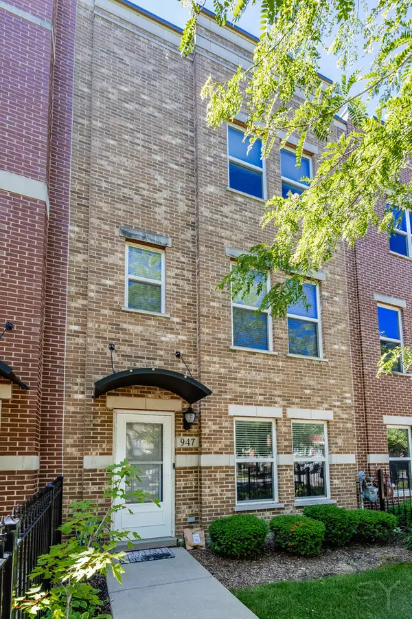 947 W 36th Street, Chicago, IL 60609