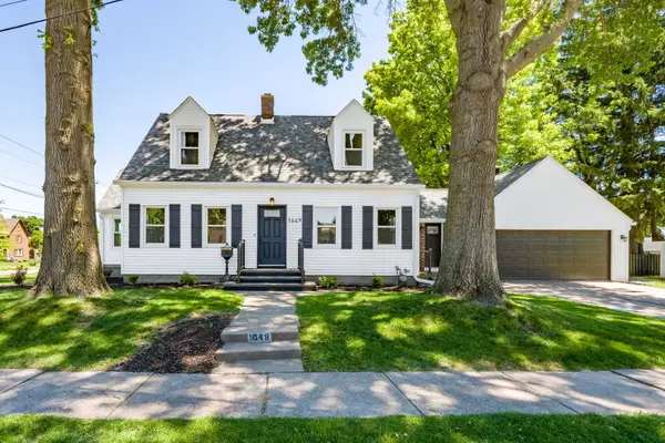 1649 Marlo Avenue, Davenport, IA 52803
