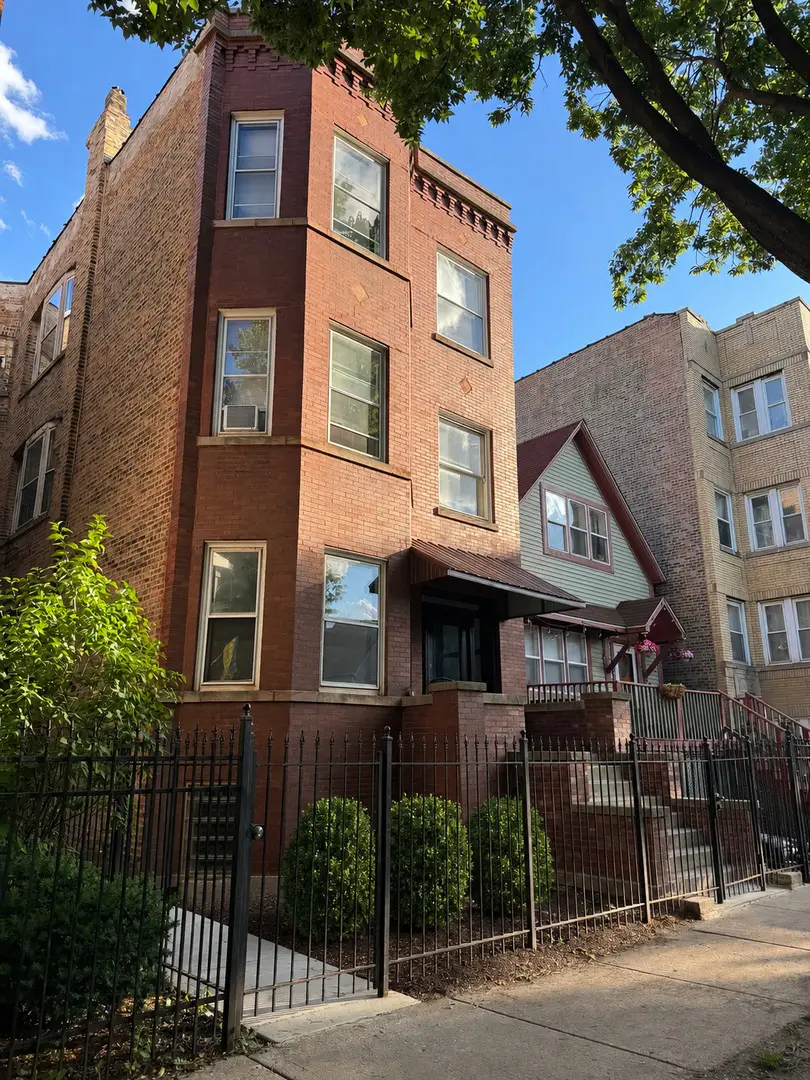 3517 W Palmer Street, Chicago, IL 60647 - #1