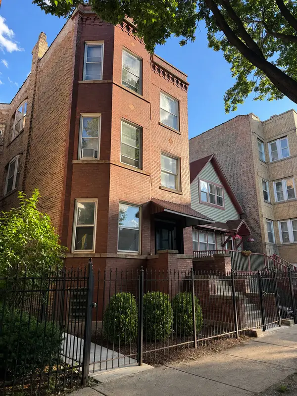 3517 W Palmer Street, Chicago, IL 60647