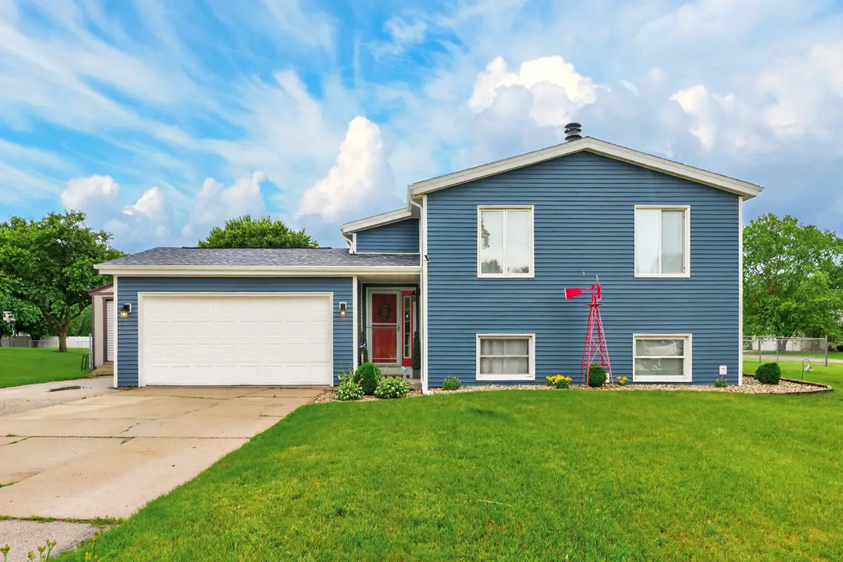 11515 Cedarbrook Road, Roscoe, IL 61073 - #1