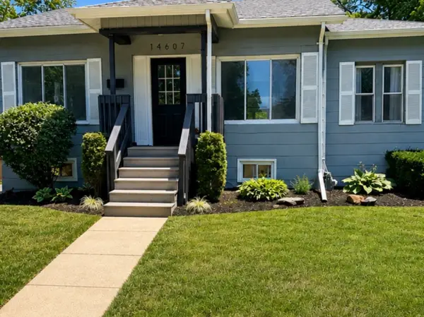 14607 Saint Louis Avenue, Midlothian, IL 60445