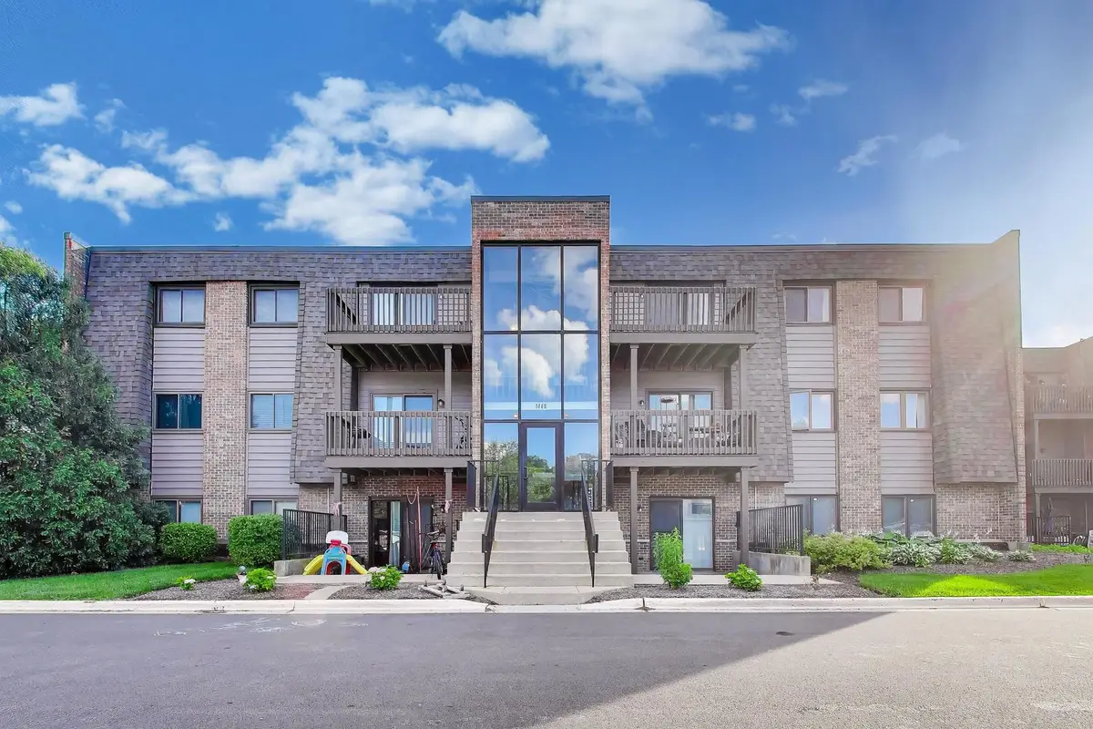 1440 Stonebridge Circle #J12, Wheaton, IL 60189 - #1