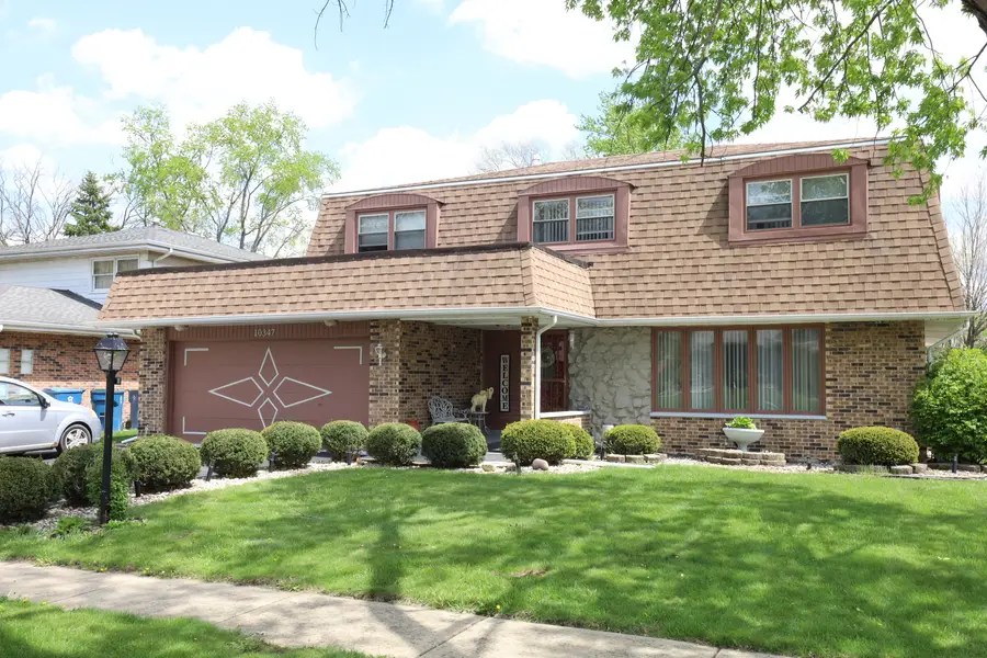 10347 S Alta Drive, Palos Hills, IL 60465 - #2