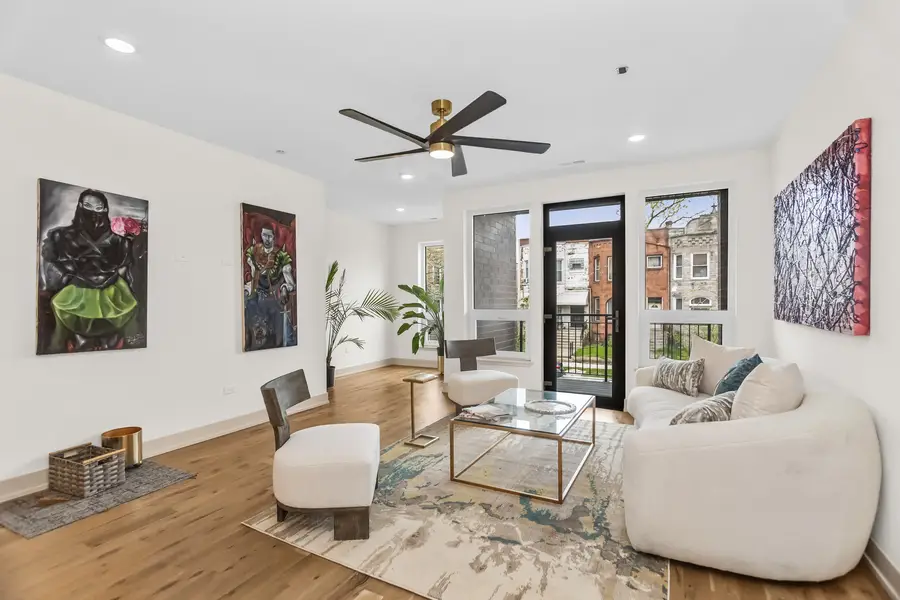 4441 S Vincennes Avenue #2, Chicago, IL 60653 - #2