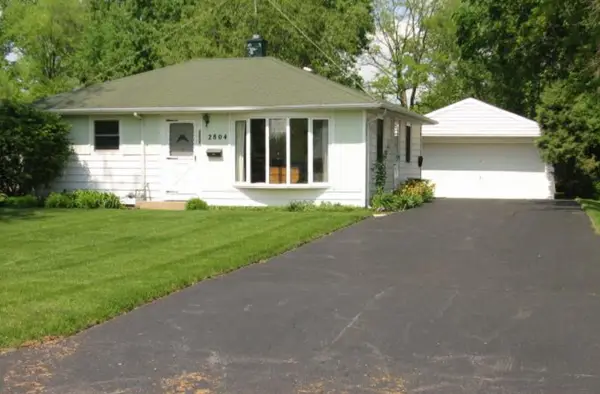2804 School Drive, Rolling Meadows, IL 60008