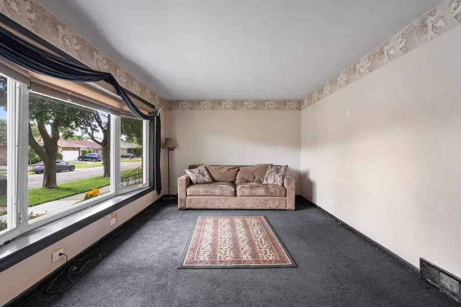 3537 Harvey Avenue, Berwyn, IL 60402 - #3